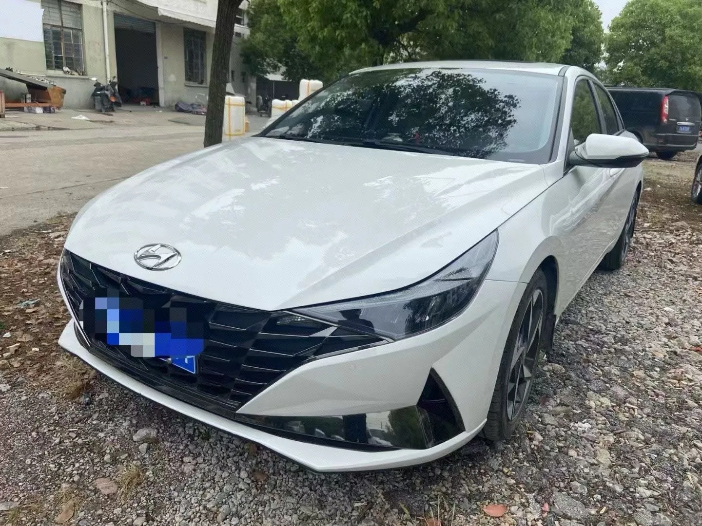 Hyundai Elantra 2021 1.5L CVT LUX Premium Edition