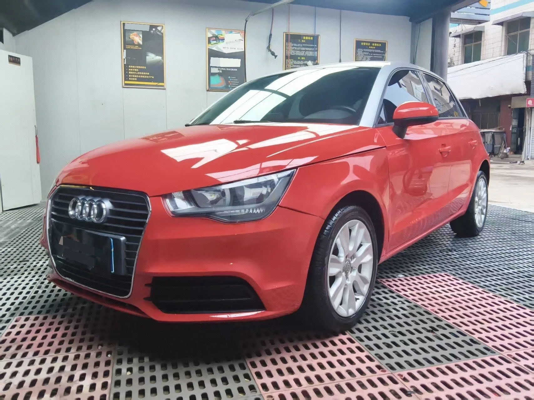 2014 Audi A1 30 TFSI Sportback Style Edition