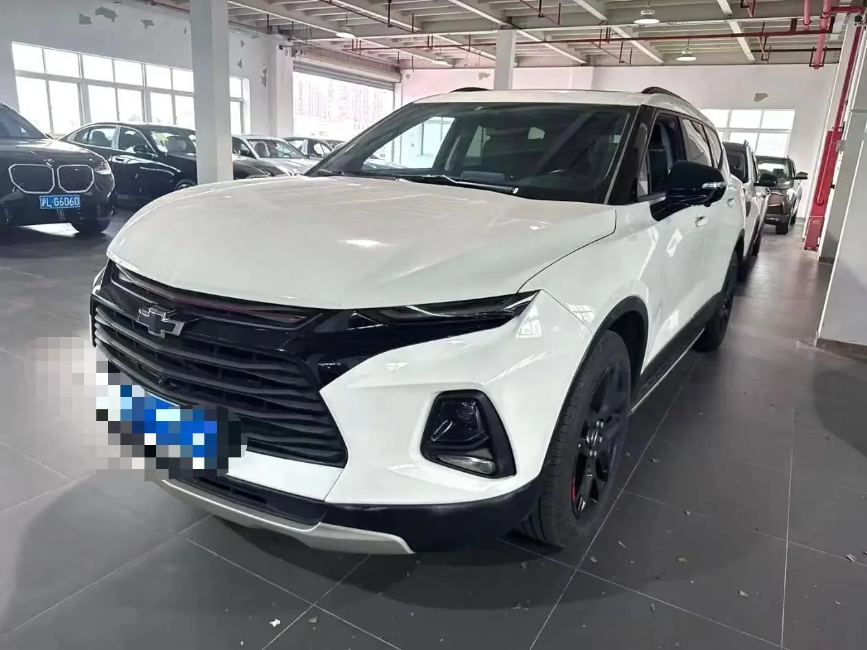 Traverse 2020 Redline 650T 7-Seater Thunder Edition