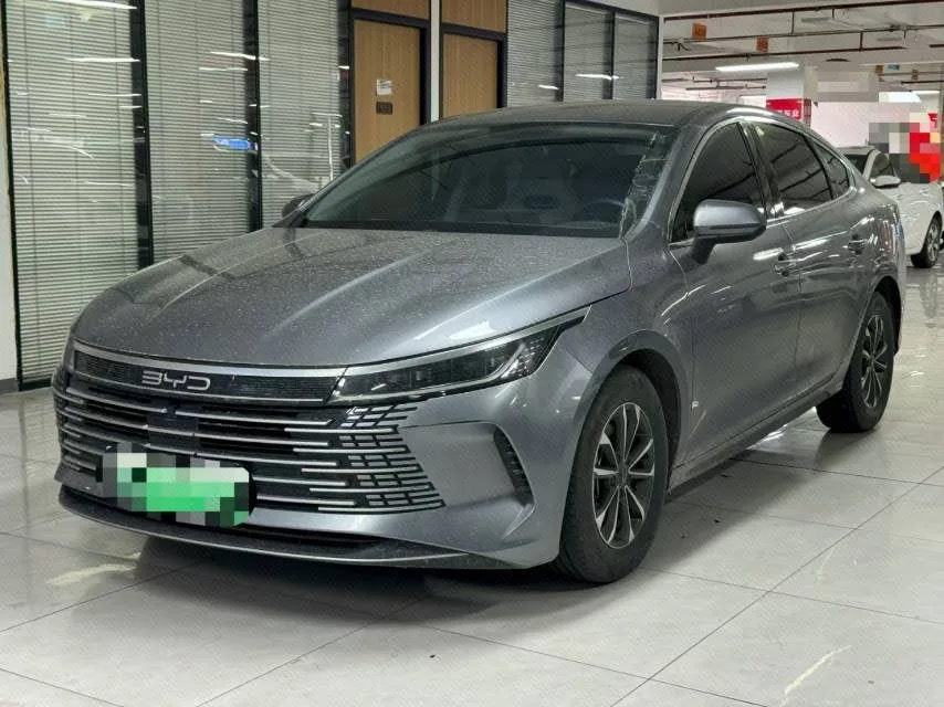 BYD 2024 Destroyer 05 DM-i 1.5 CVT Glory Edition 55KM Luxury Automatic