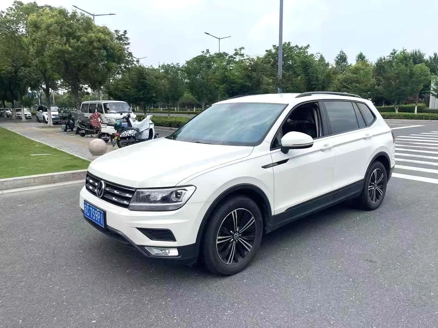 Tiguan L 2021 280TSI Automatic 2WD Smart Edition