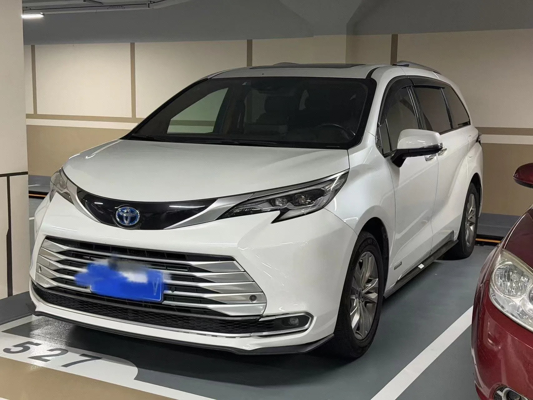 2021 Sienna 2.5L Hybrid Platinum Edition