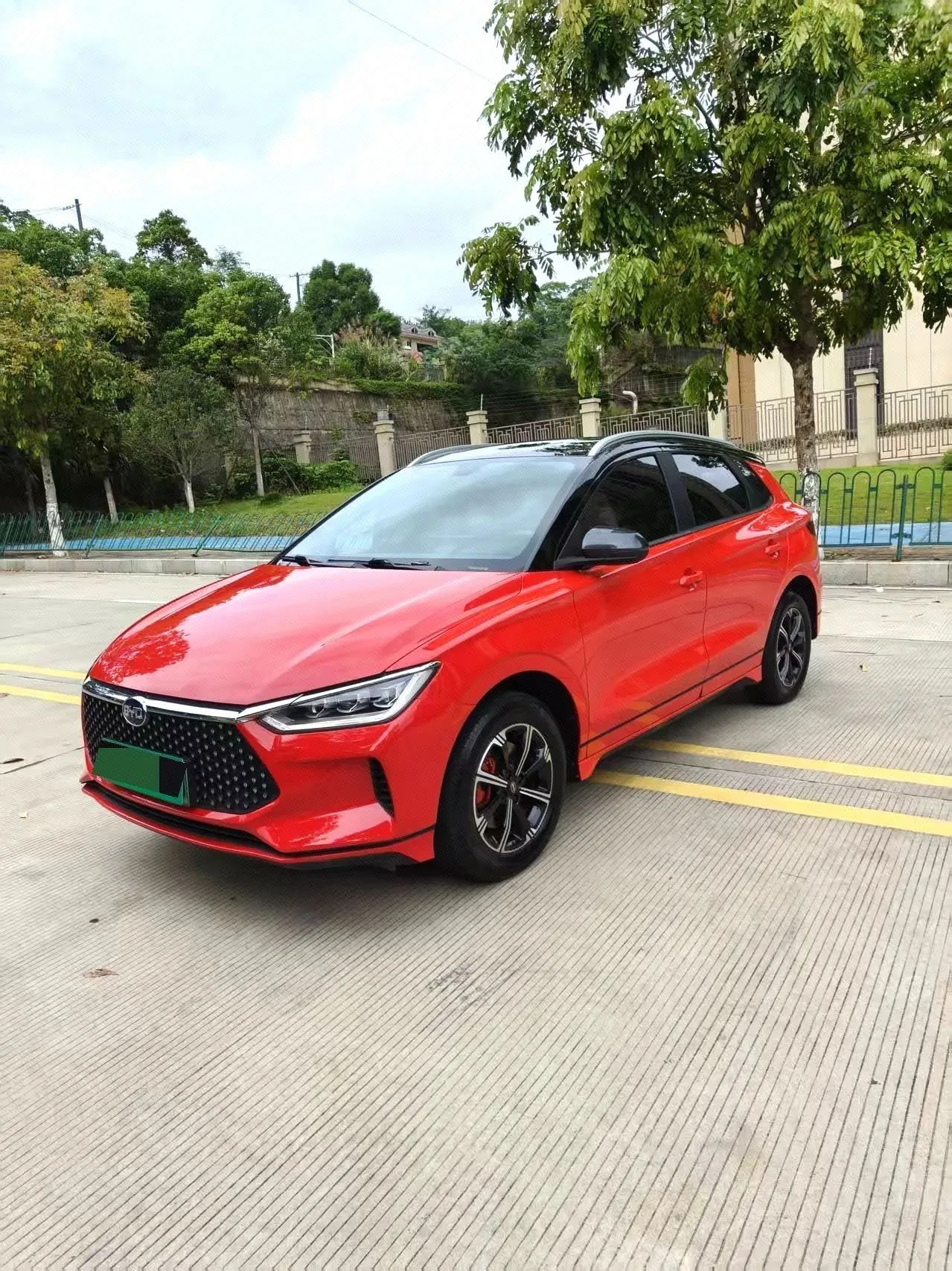 BYD e2 2021 Premium Edition