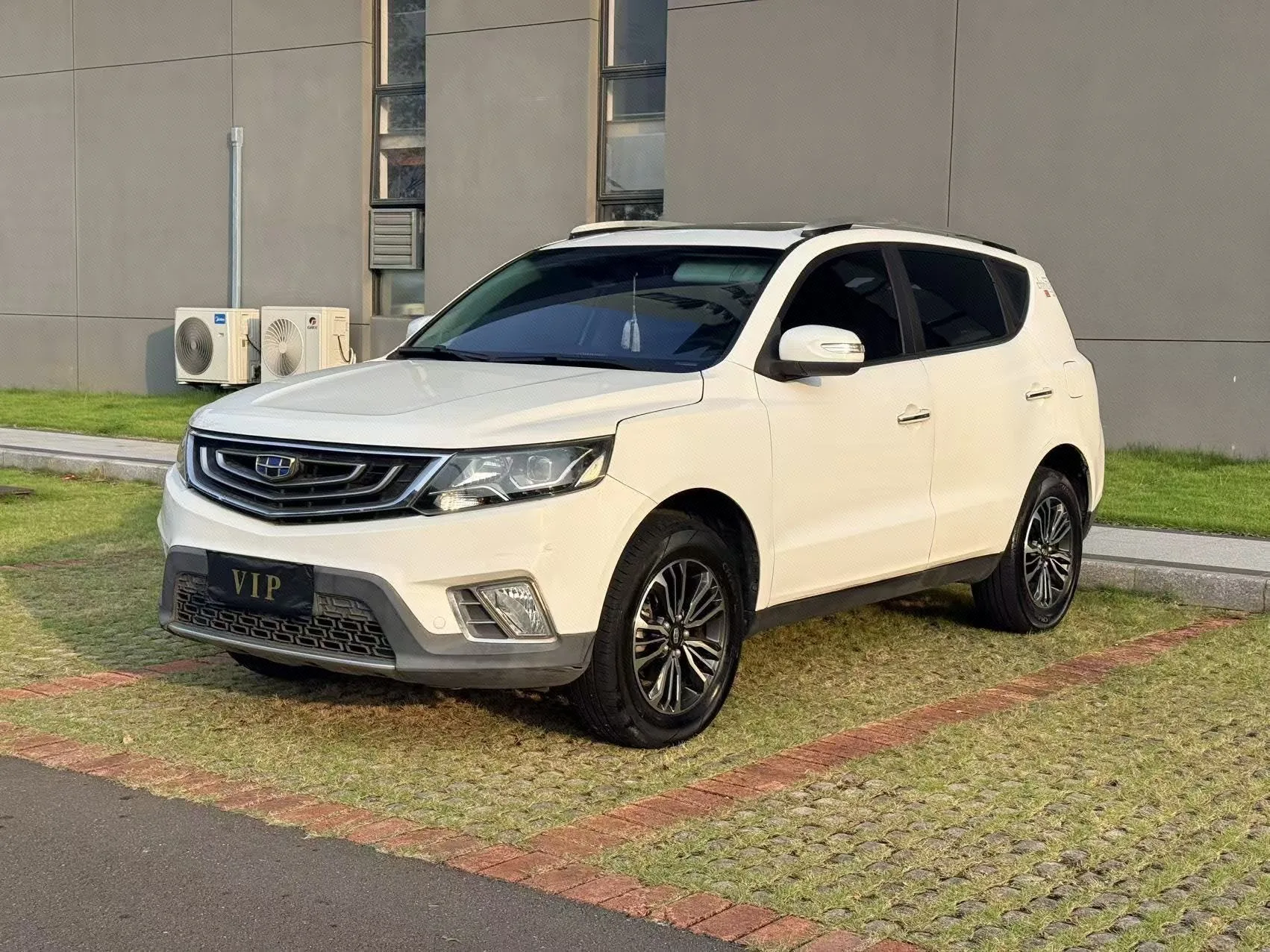 Geely 2016 Vision SUV (X6) 1.8 Luxury Edition, Manual Transmission