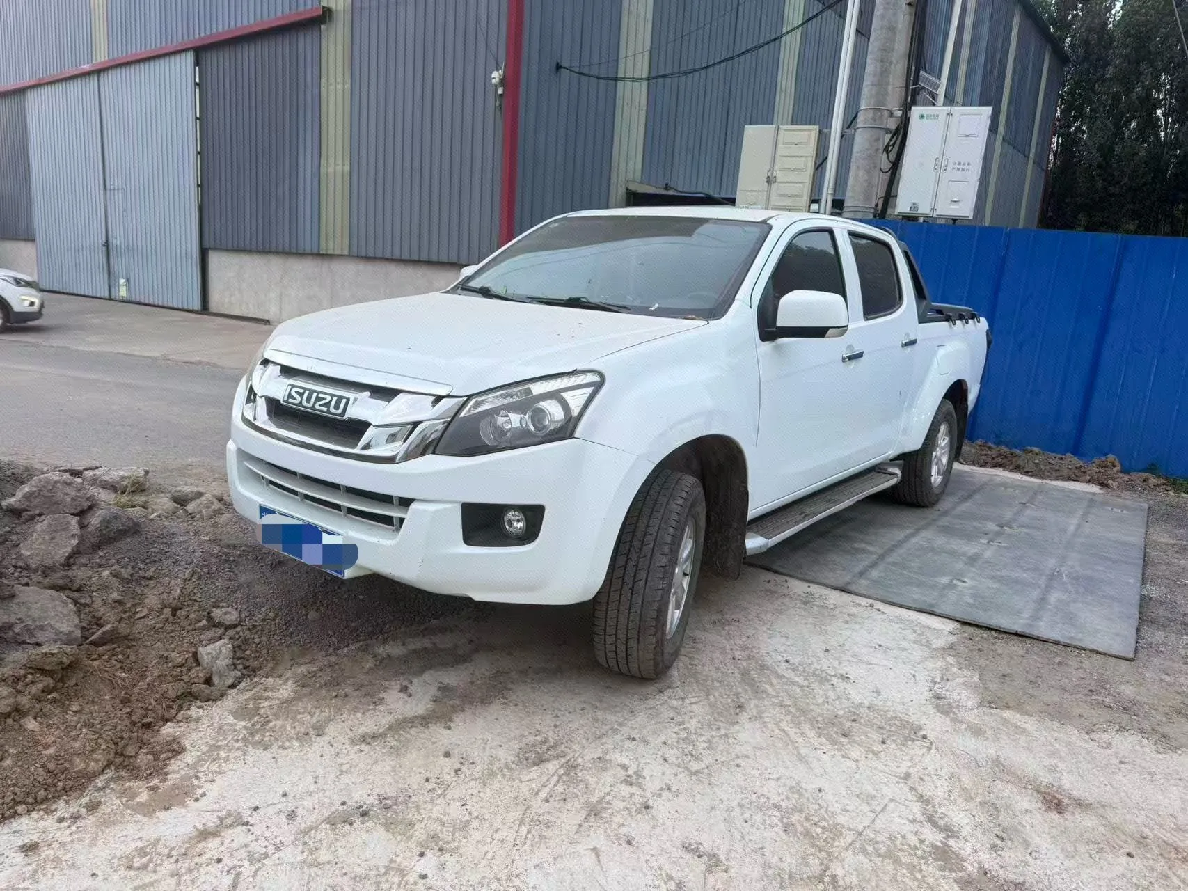Lingtuo 2020 Model Year 2.5T Front-Wheel Drive Automatic Navigation Edition, National VI, Extended Wheelbase JE4D25Q6A
