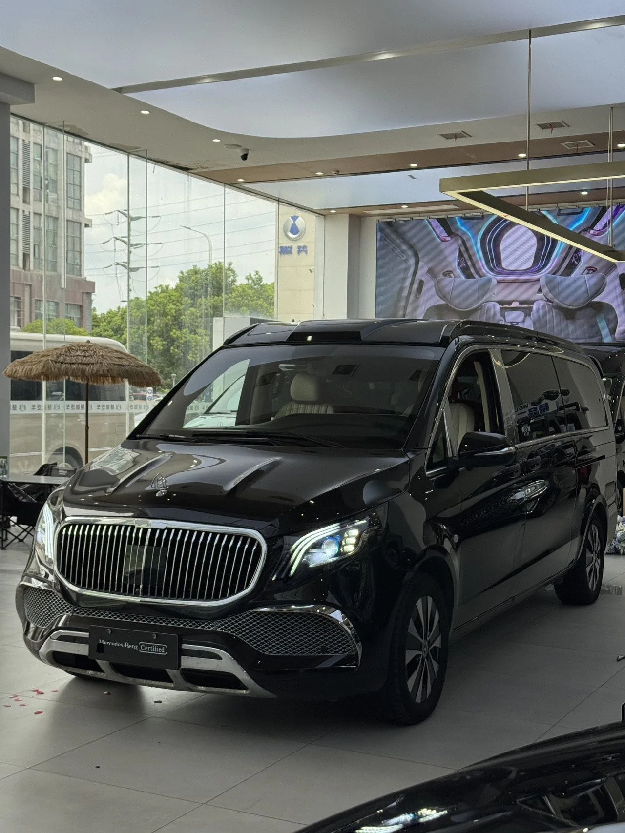Vito 2021 2.0T Business Edition 7-seater