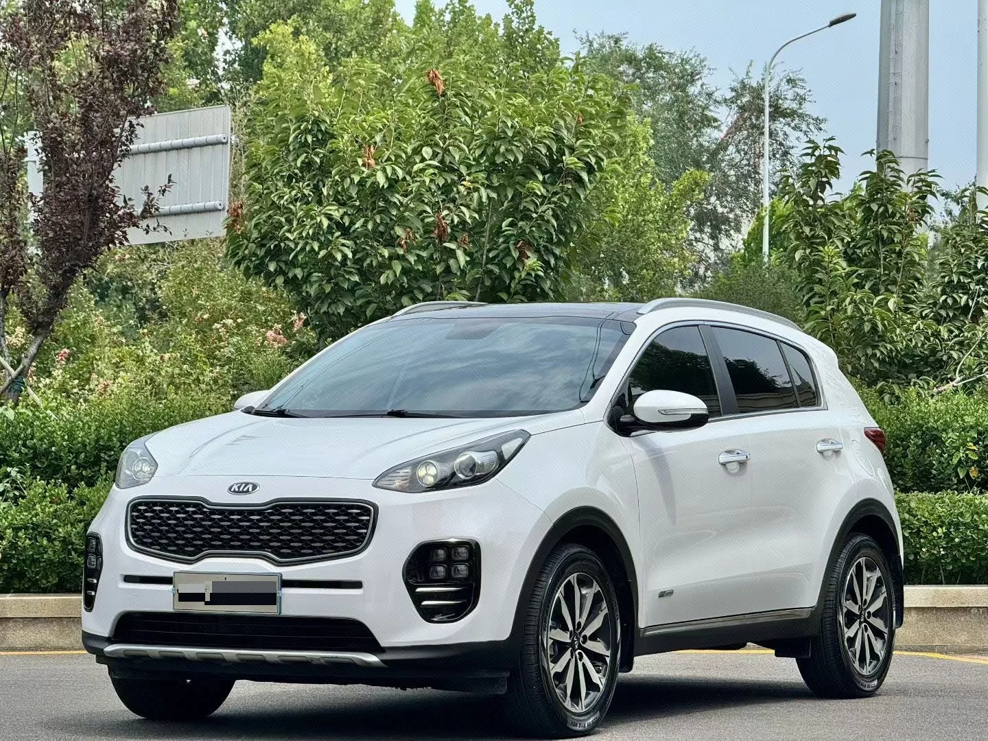 Kia KX5 2016 1.6T Automatic 2WD Premium