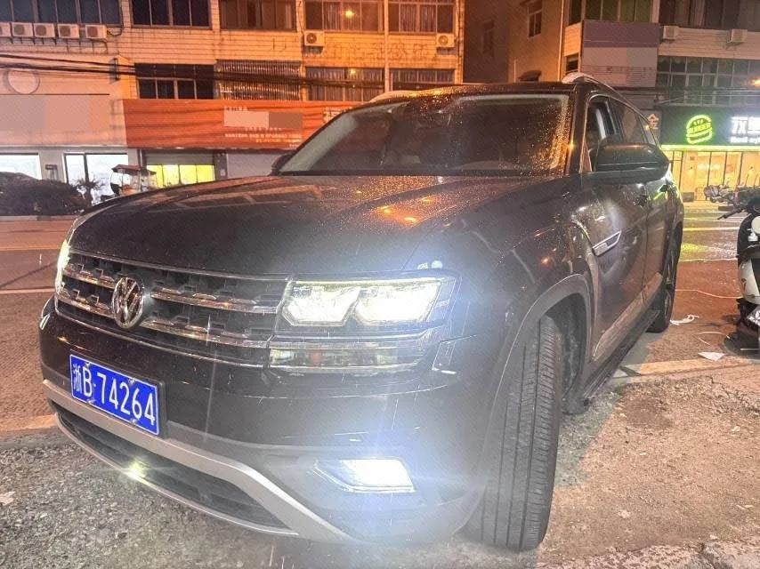 2019 Volkswagen Touareg 330TSI FWD Luxury Edition (China V)