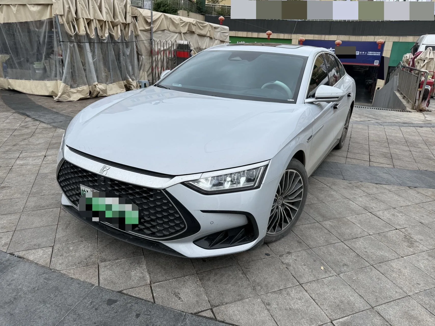 BYD 2024 Han DM-i 1.5T CVT Glory Edition 121KM Premium Automatic