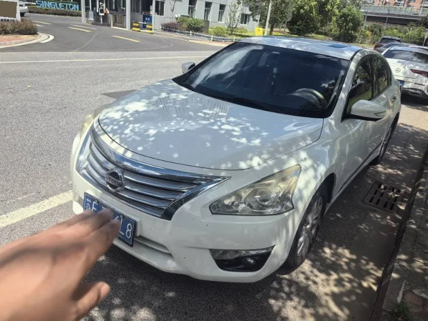 Teana 2013 2.0L XL-NAVI Smart Edition