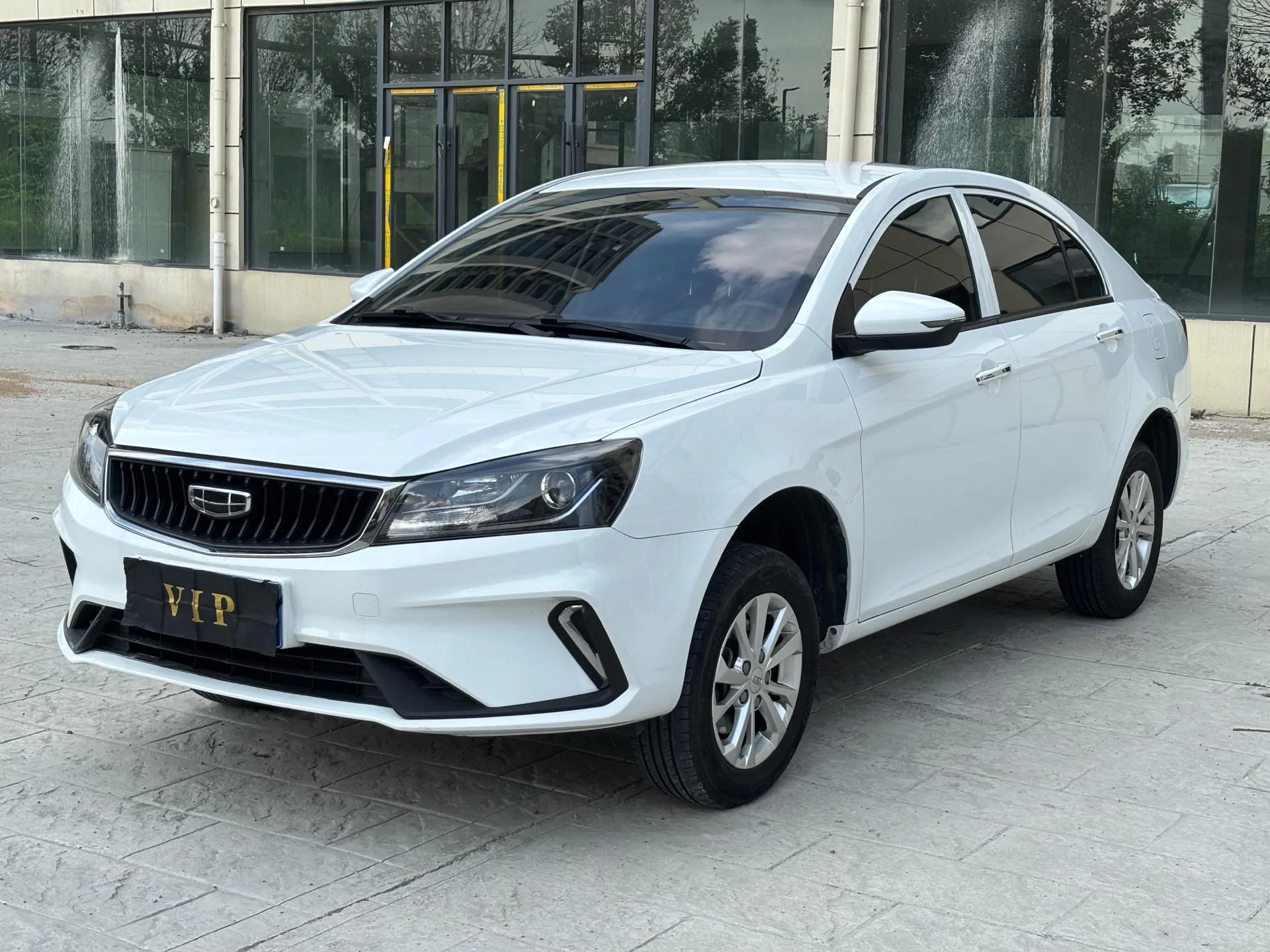 Geely Emgrand 2021 UP 1.5L CVT Comfort Model