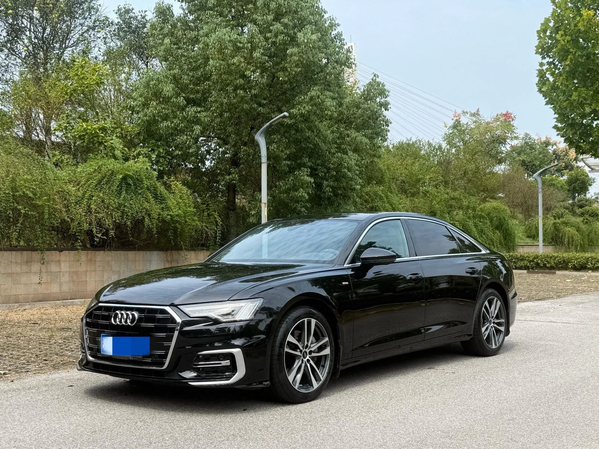 Audi A6L 2022 Facelift 40 TFSI Luxury Dynamic