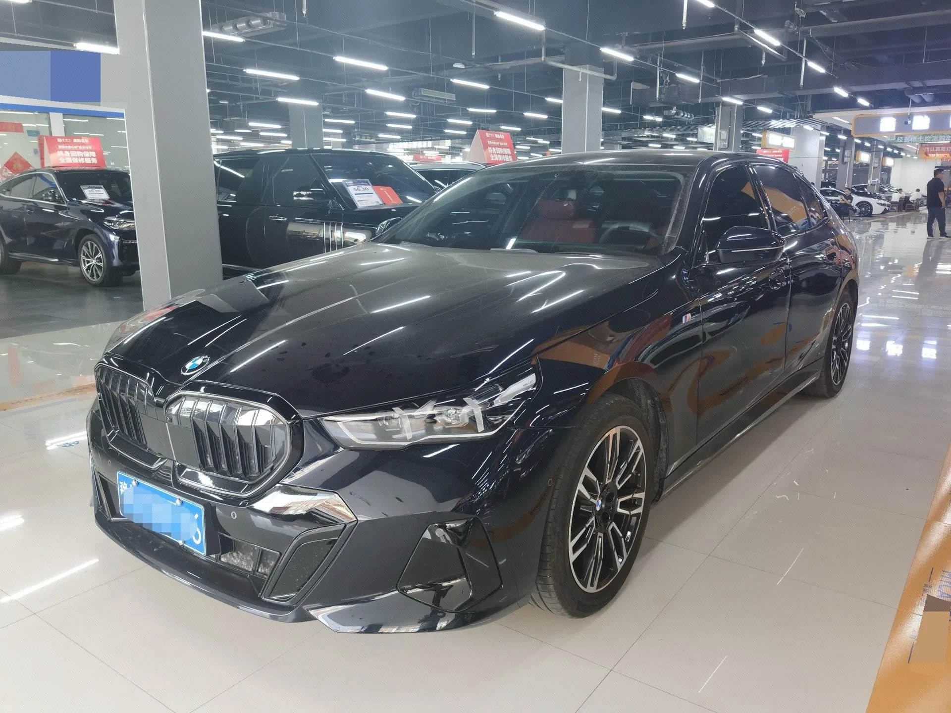 BMW 5 Series 2025 530Li 48V 2.0T Leading M Sport Package Automatic