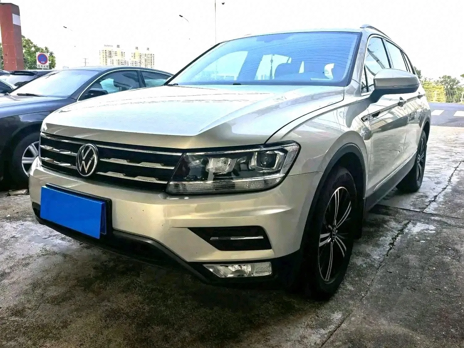 Tiguan L 2021 330TSI Automatic 2WD Smart Edition