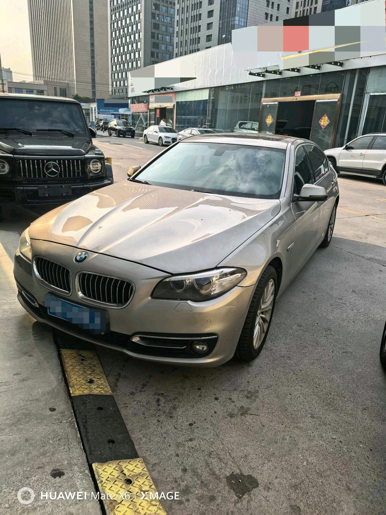 2014 BMW 5 Series 525Li Luxury Design Package