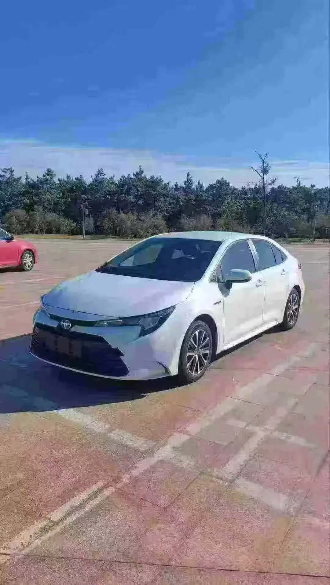 Toyota 2023 Corolla Hybrid 1.8 CVT Intelligent Electric Hybrid Leading Edition Automatic Transmission