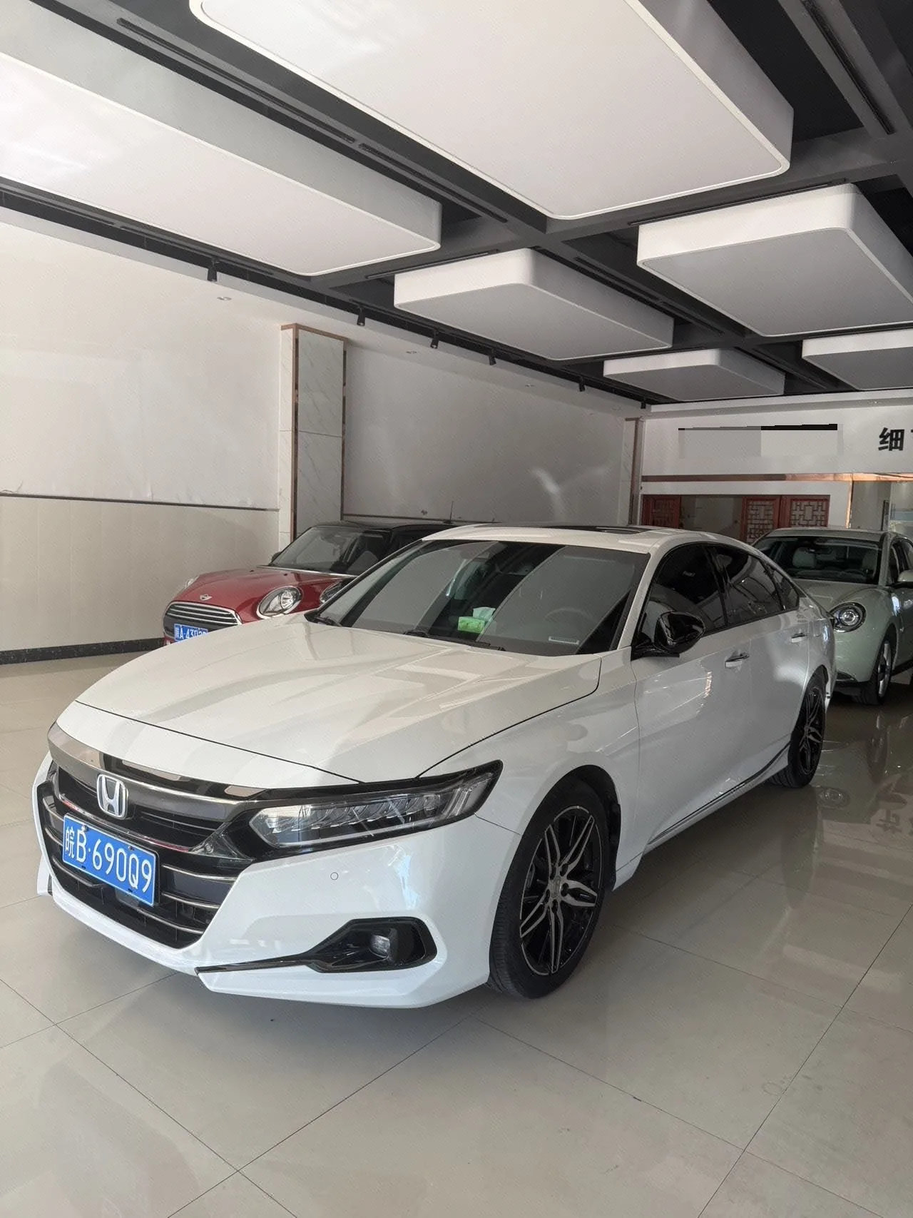 2022 Honda Accord Hybrid 2.0L Phantom Night Edition