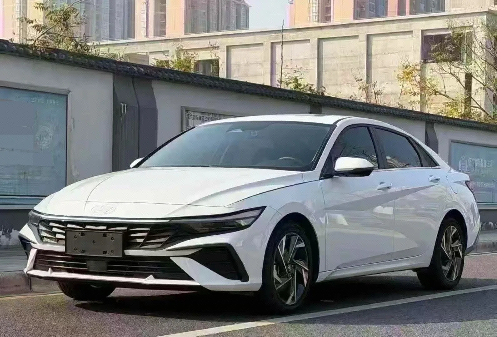 Hyundai Elantra 2023 1.5L CVT GLX Elite Edition