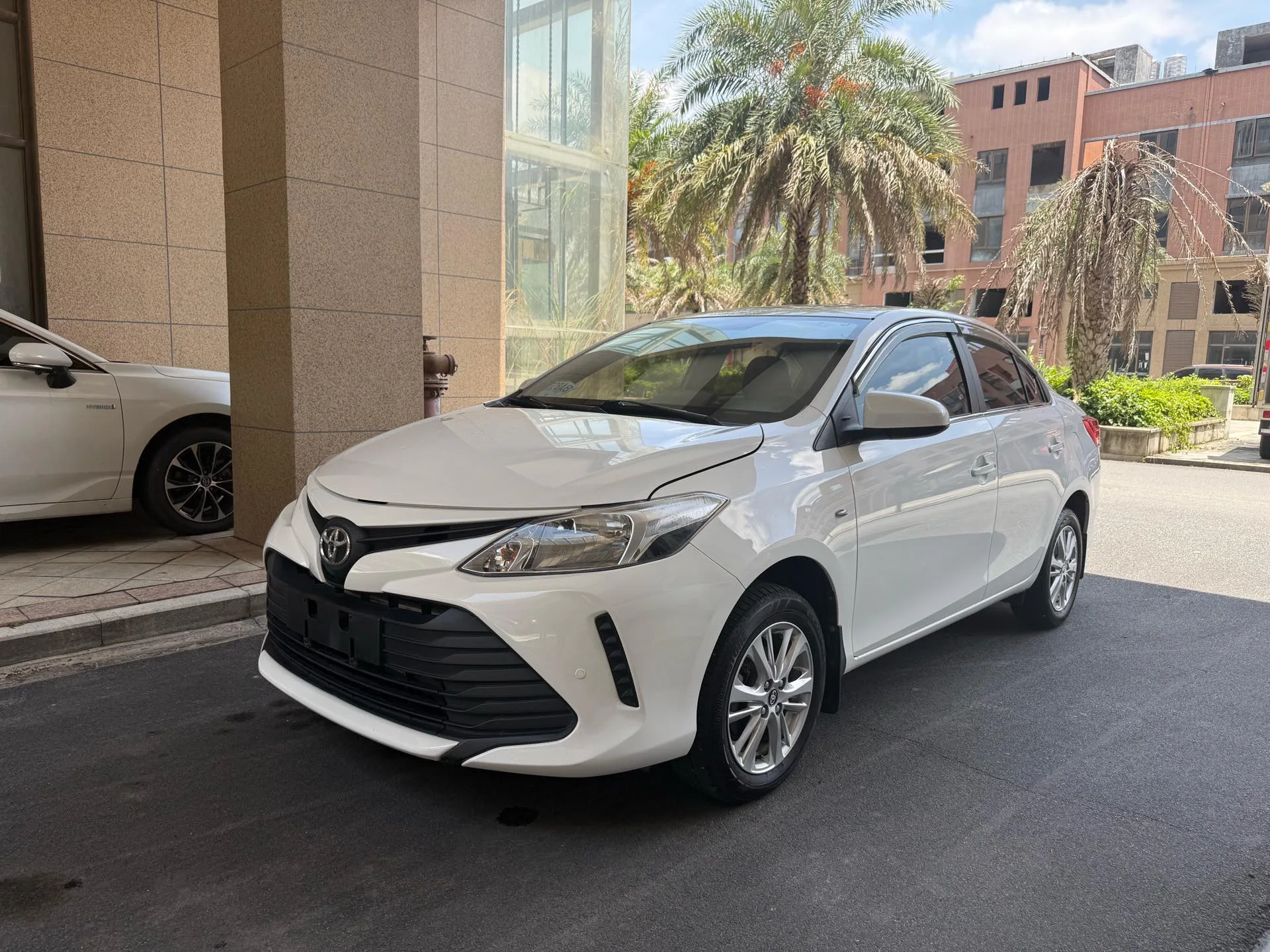 Vios 2017 1.5L CVT Pioneer Edition