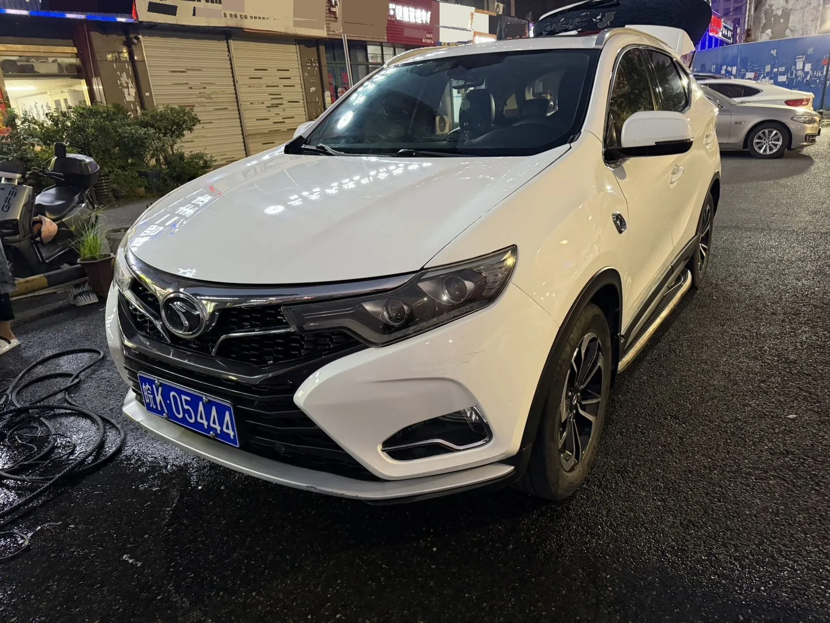 Southeast DX7 2018 Model Year 1.5T Automatic Luxury Edition