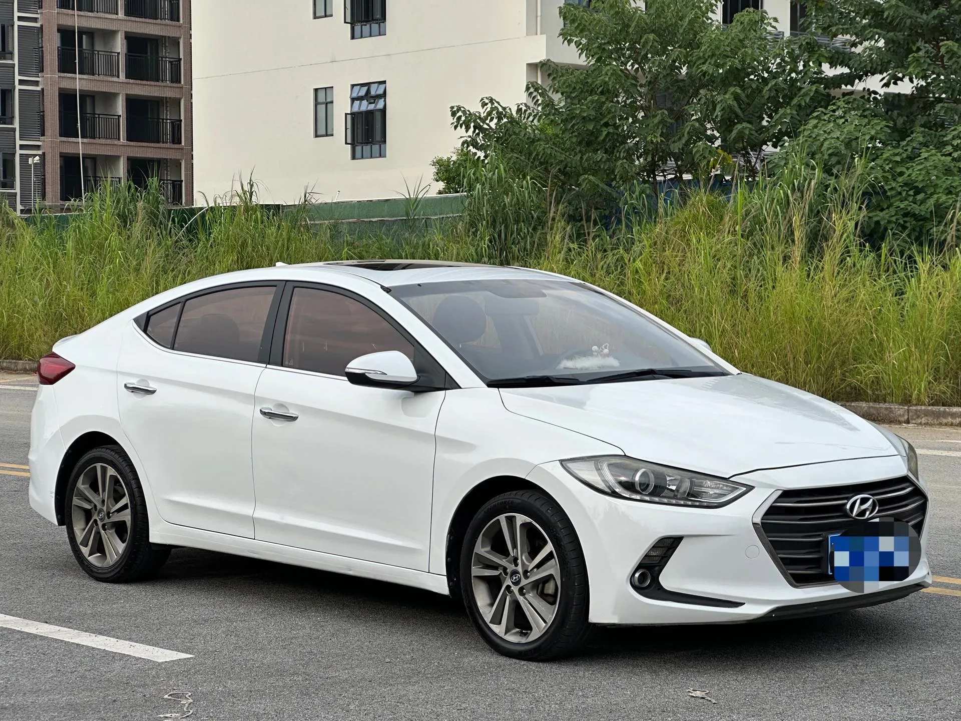 Hyundai Elantra 2016 1.6L Automatic Smart Elite Edition