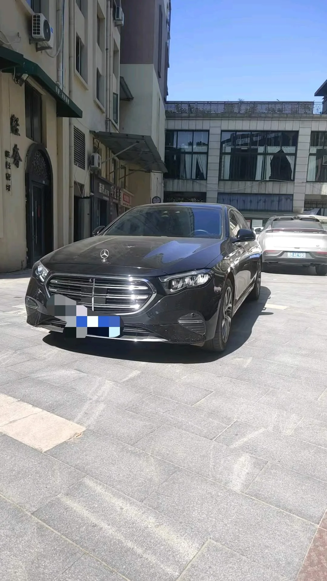 Mercedes-Benz E-Class 2024 E 300 L 48V 2.0T Fashion (Facelift) Automatic