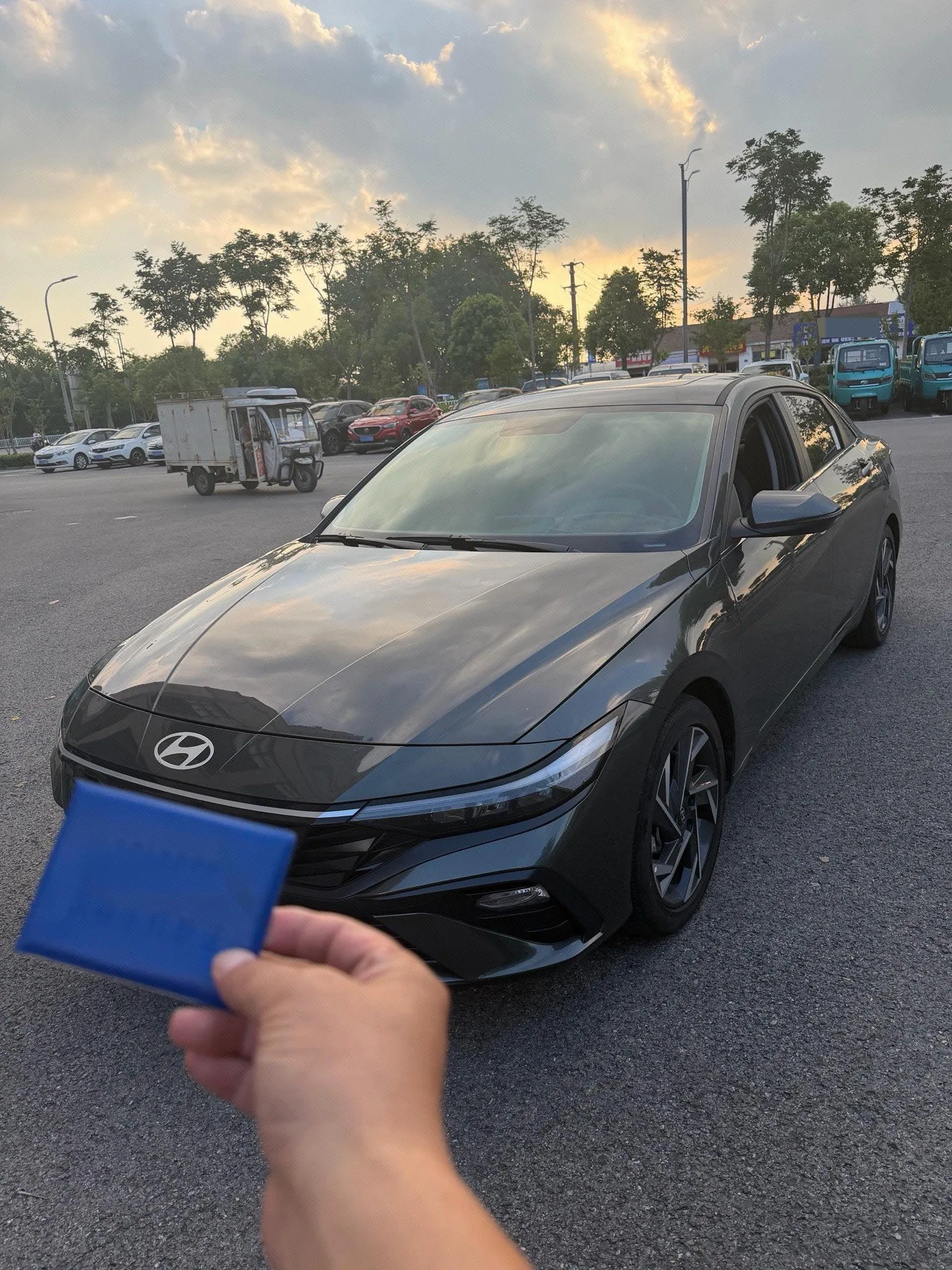 Hyundai Elantra 2023 1.5L CVT GLX Elite Edition