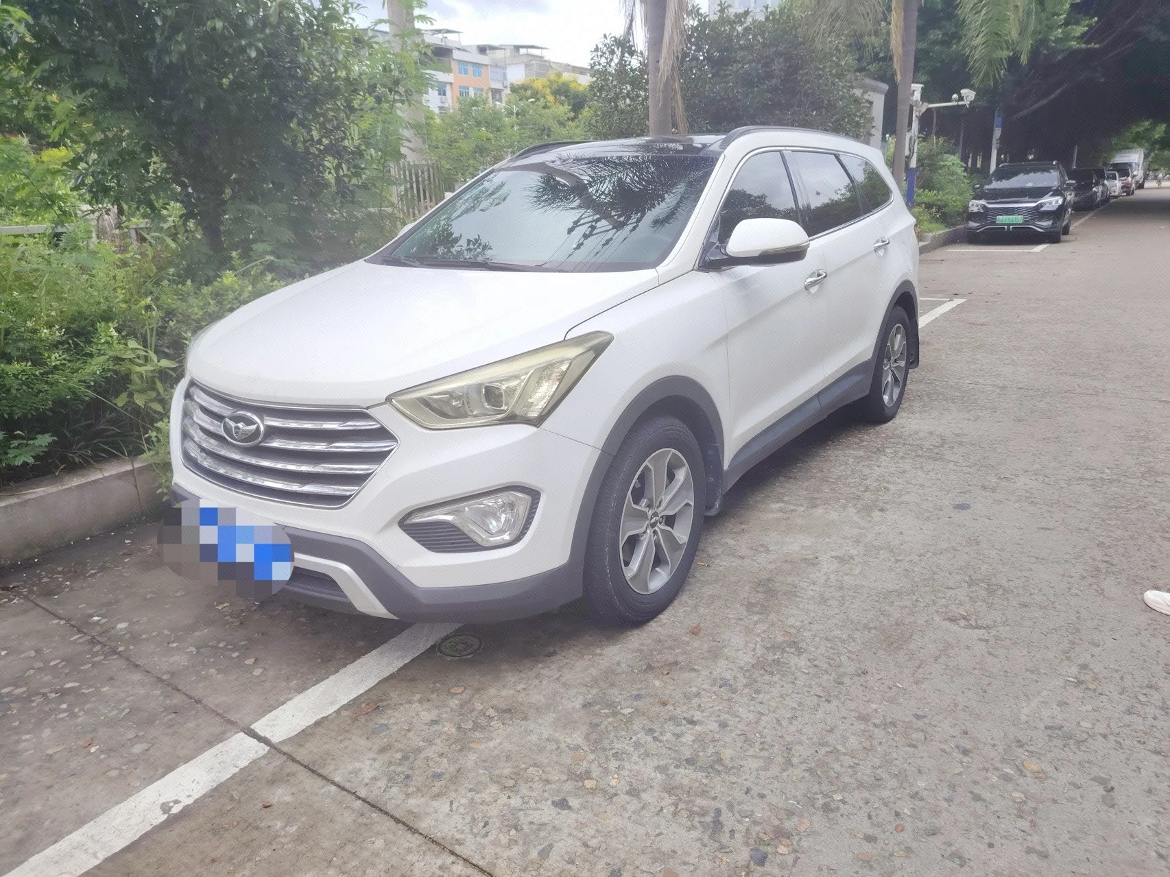 GeYue 2013 Model Year 3.0L 7-Seater 4WD Comfort Edition