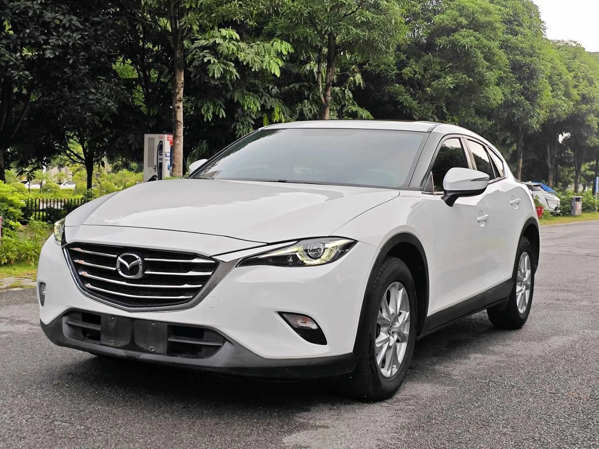 Mazda CX-4 2018 2.0L Automatic 2WD Blue Sky Vitality Edition (China VI Emission Standard)