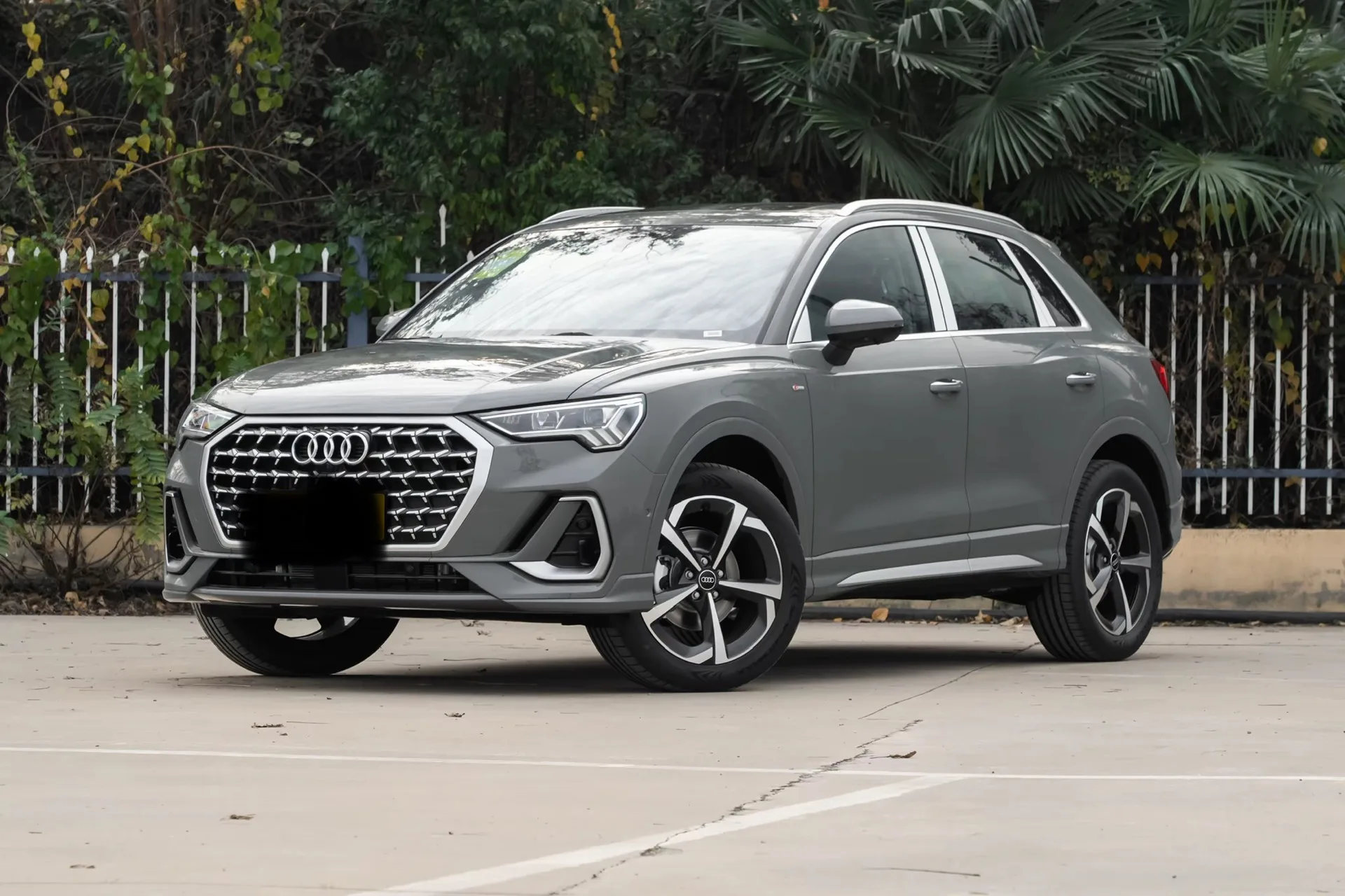 Audi Q3 2021 35 TFSI Fashion Dynamic Edition