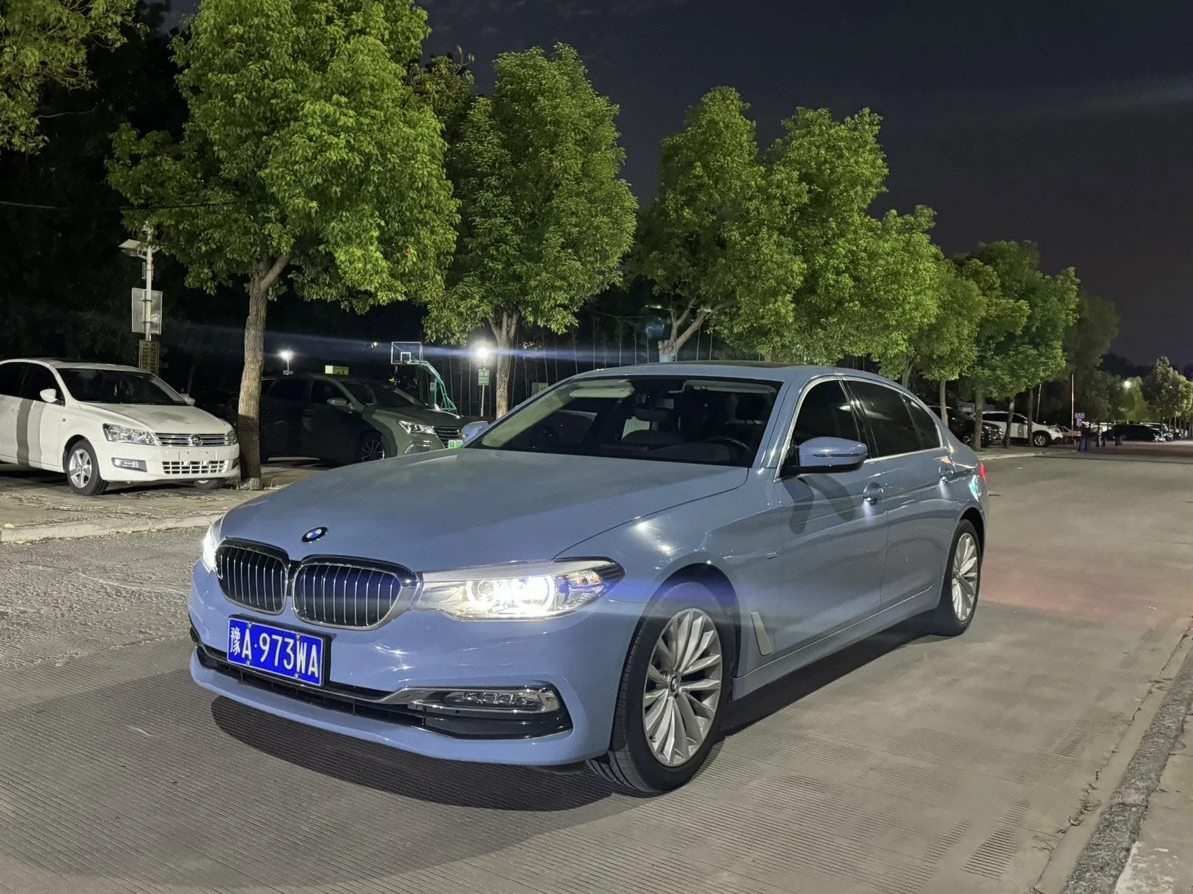 2018 BMW 5 Series 525Li Luxury Package