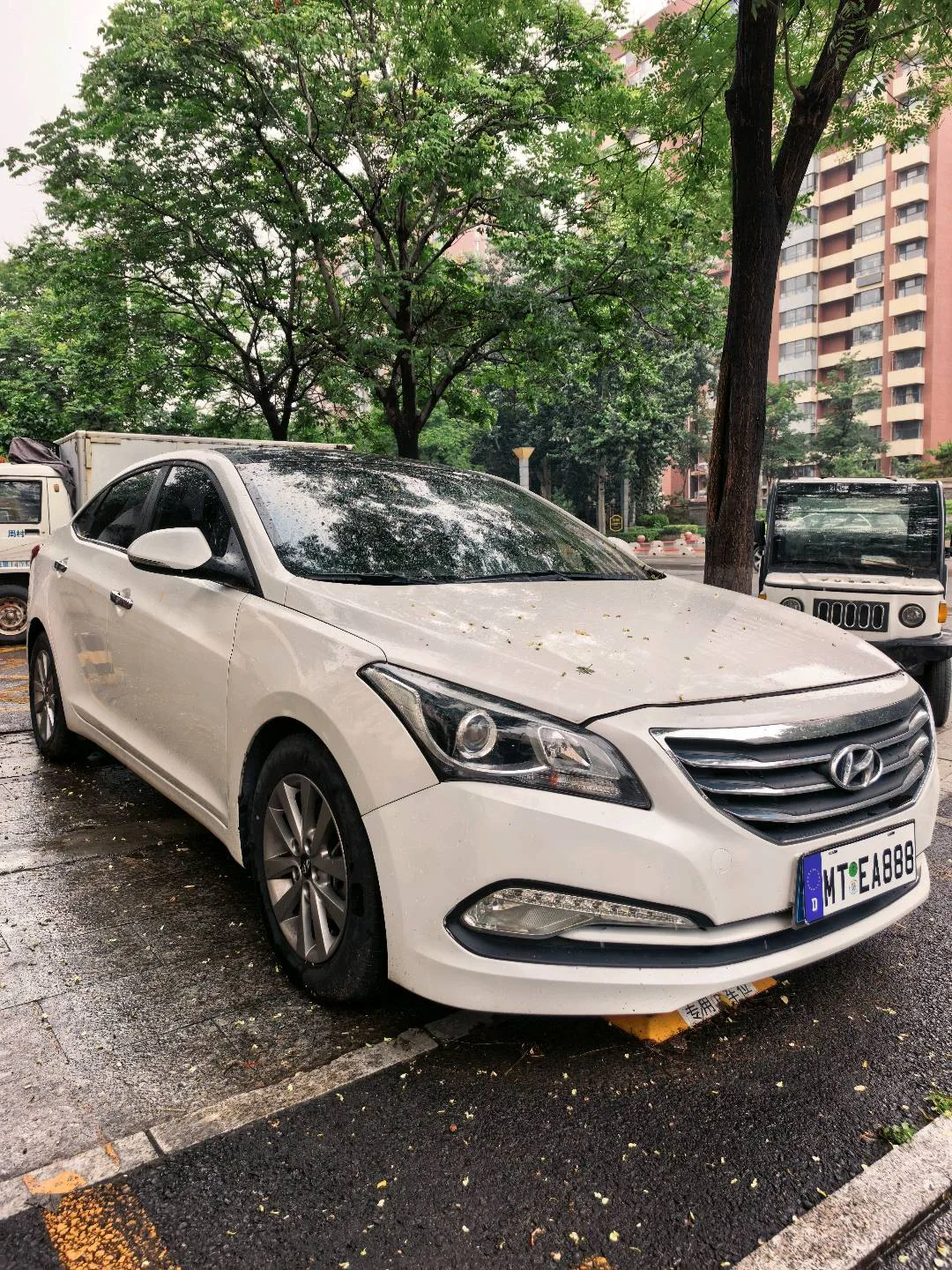 2014 Mistra 1.8L Automatic Intelligent GLS