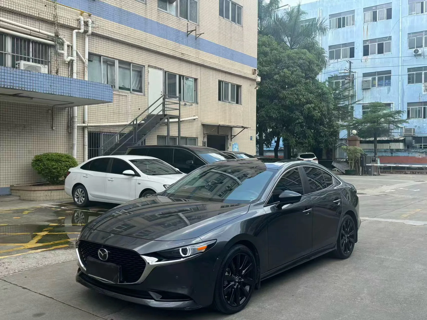 Mazda3 Axela 2023 2.0L Automatic Premium Edition