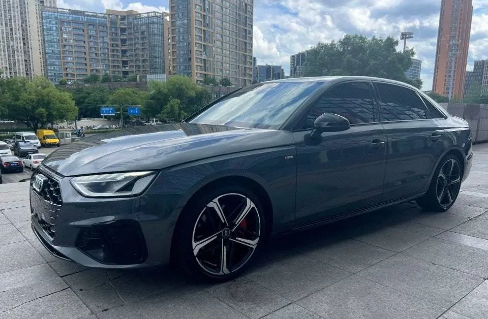 2022 Audi A4L 45 TFSI quattro Sport Edition