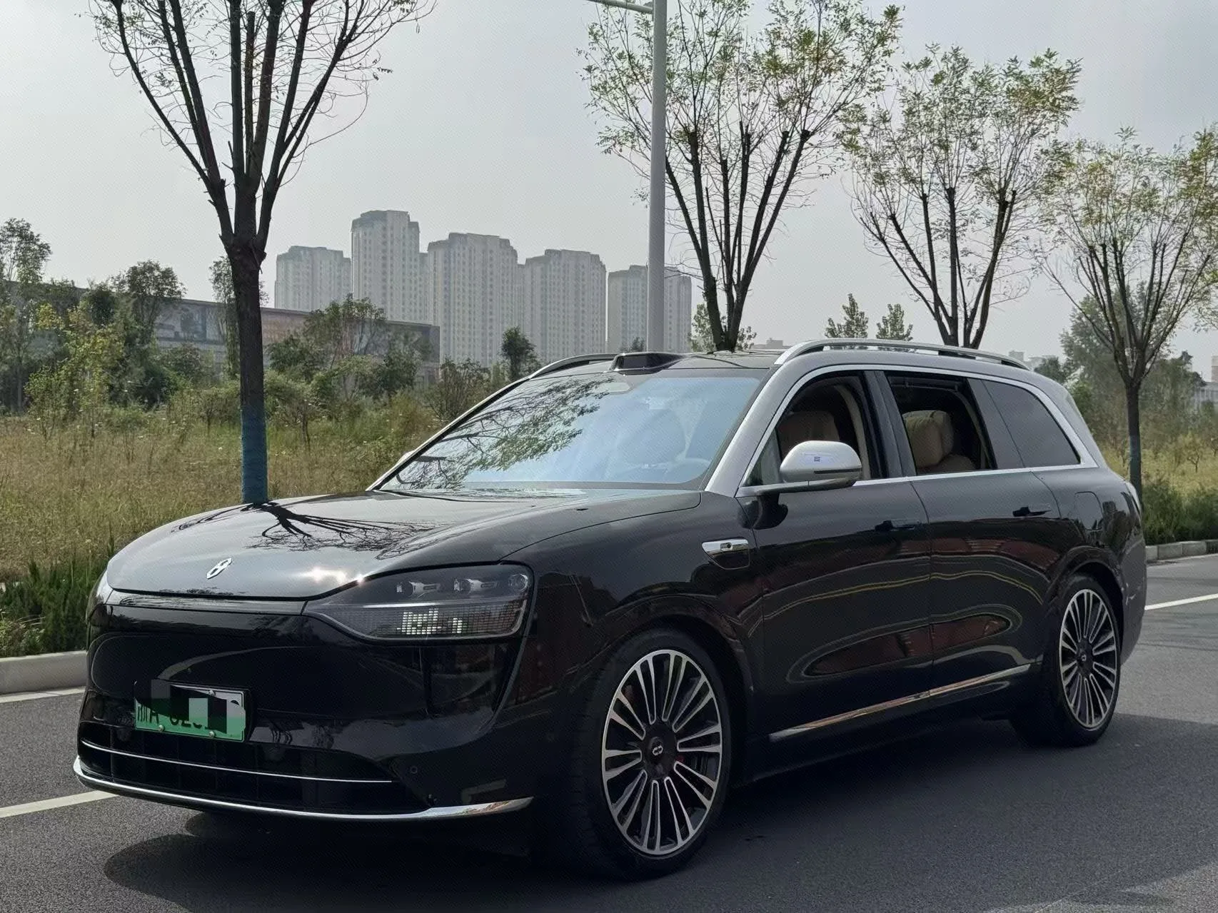 Wenjie M9 2024 Ultra Range Extended Edition 42kWh