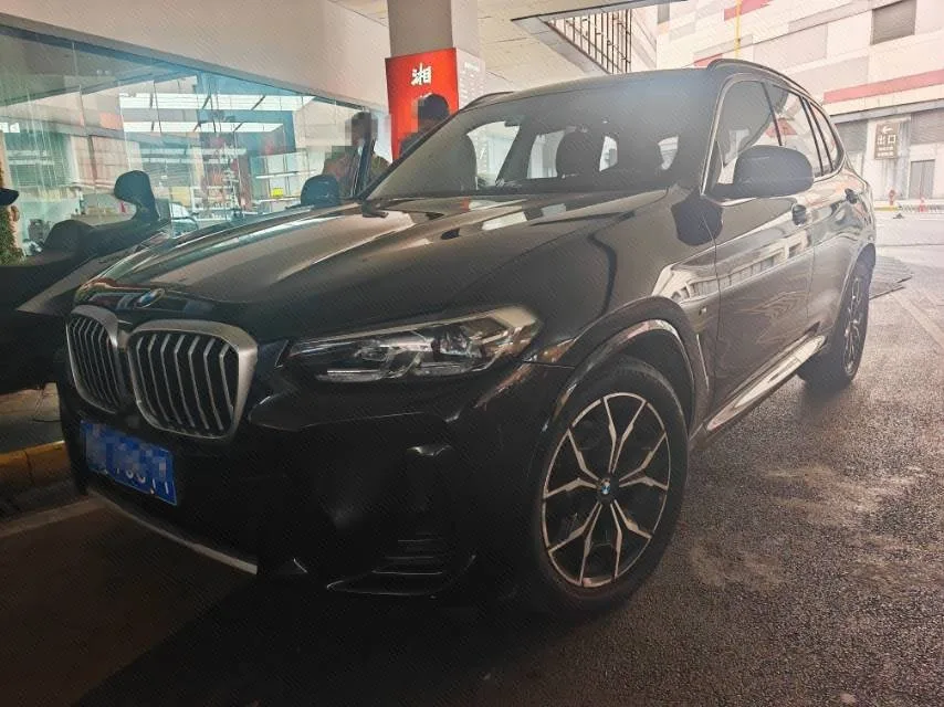 2022 BMW X3 xDrive25i M Sport Package