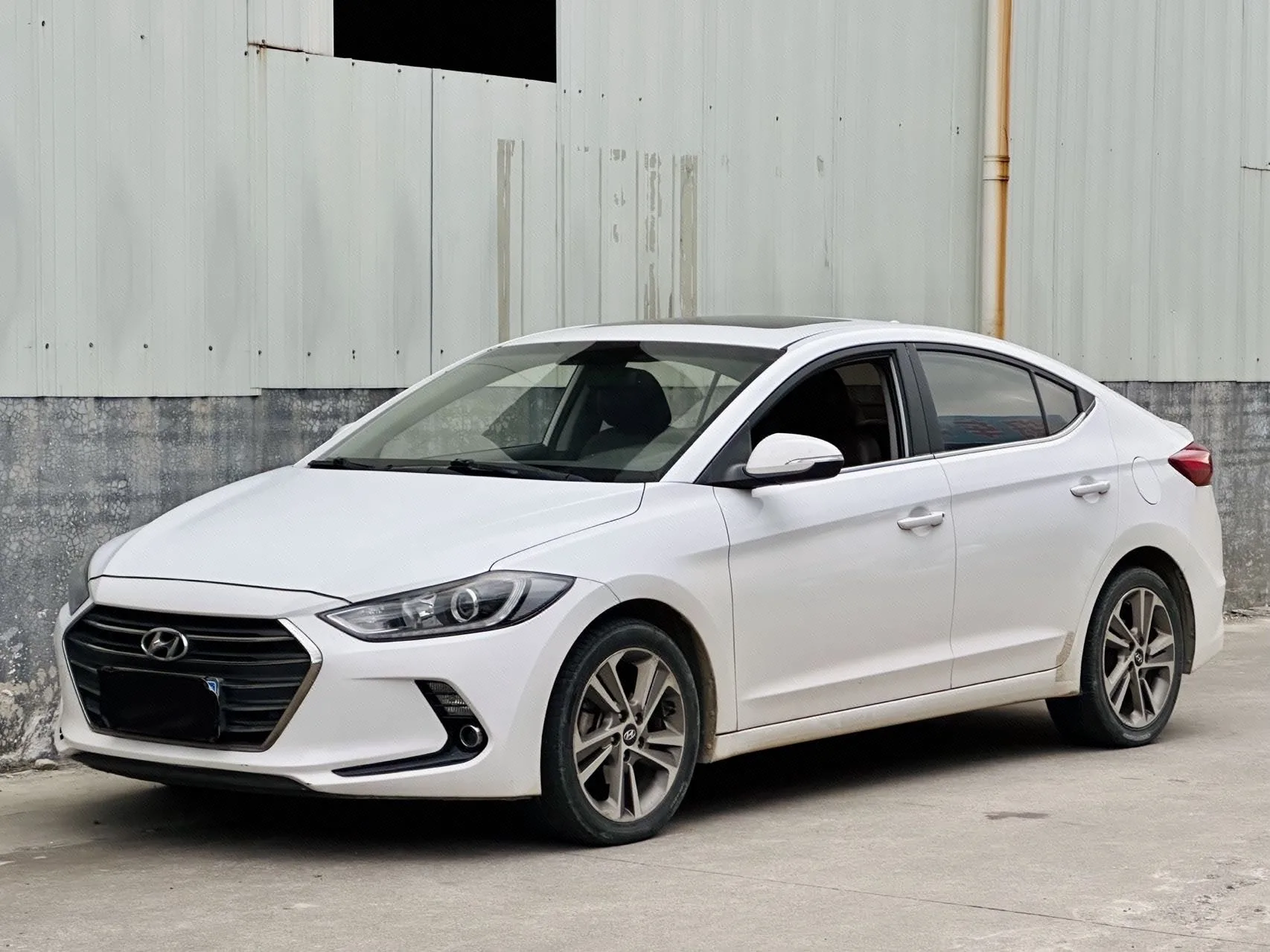 Hyundai Elantra 2016 1.6L Automatic Smart Elite Edition