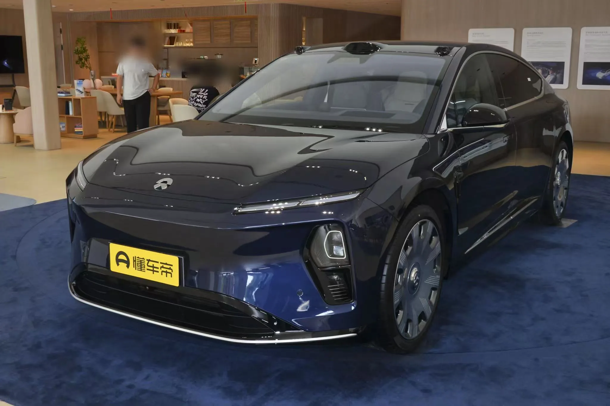 NIO ET9 — Authorized new car for export from China (listing thumbnail)