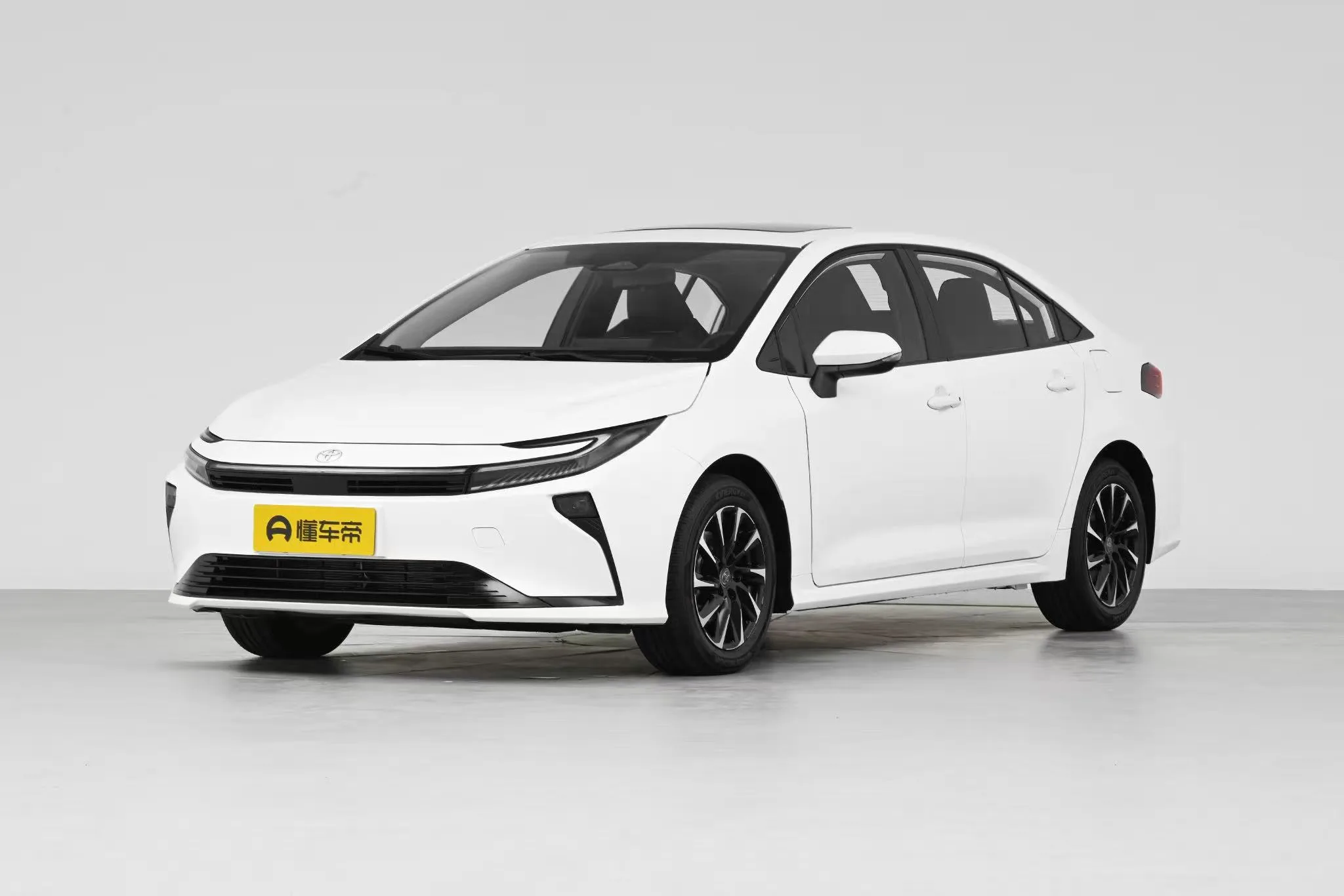 Toyota Corolla — Modified new car for export from China (listing thumbnail)